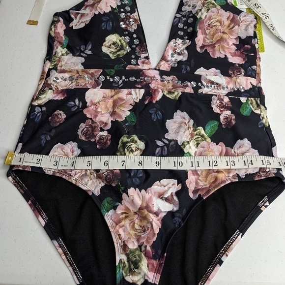 NWT Gianni Bini Midnight Garden PlungeOne-Piece Swimsuit - Picture 6 of 7